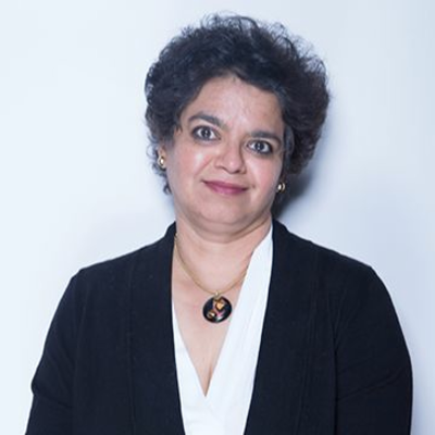 episode Chitra Nayak, COO Comfy, on Moving From Strategy Consulting into Tech artwork