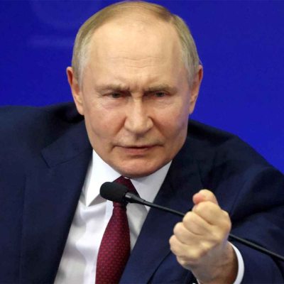 episode Putin turns on his own war cheerleaders & Russia builds new naval base for Black Sea fleet artwork