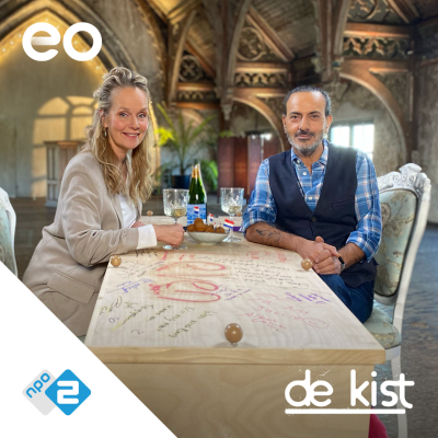 episode Marlayne Sahupala's dochter zong bij opa's open kist | 01-05-2025 artwork