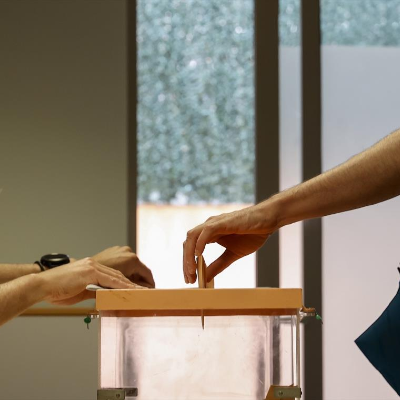 episode ¿Por qué ir a votar en las elecciones europeas? Haz que tu voz se escuche en Europa artwork