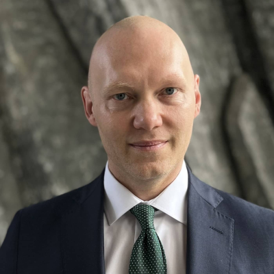 episode Niklas Wykman (M): ”Någon form av lättnad kring bolånereglerna, kommer vi gå fram med” artwork