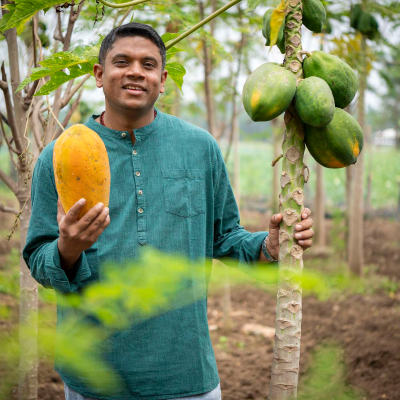 episode 372 Anand Ethirajalu - Harvesting the clouds: how to transition over 10,000 farmers a year, reducing input costs and increasing profits artwork
