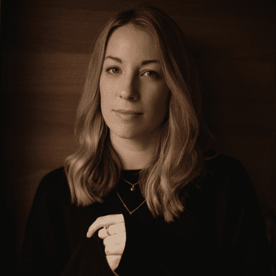 episode S1 E6: Lauren Ray - Singer/Songwriter artwork