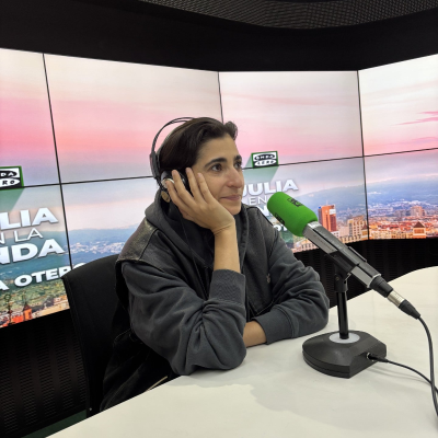 episode Alba Flores recuerda la figura de su padre: "Hice un ritual familiar para darme permiso para vivir más que él" artwork