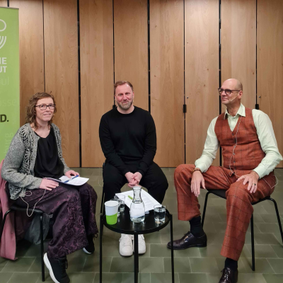 episode Episode 180. LIVE! med gjest: Oversetter Hinrich Schmidt-Henkel. artwork