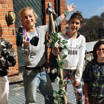 episode Sommarlov 2017 är slut och skräpflotten är färdig! artwork