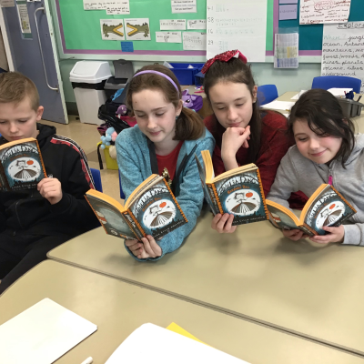 episode Episode 3 A review of Amelia Fang and the Barbaric Ball. artwork