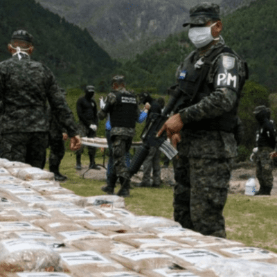 episode Los Invisibles: a quarta geração de narcotraficantes na Colômbia artwork
