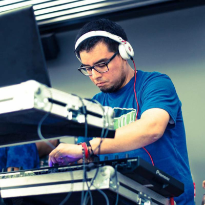 DJ Arturo Lévano