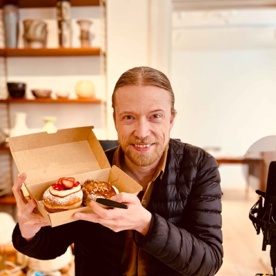 episode 678. Måns Nilsson om att samla och mycket annat artwork