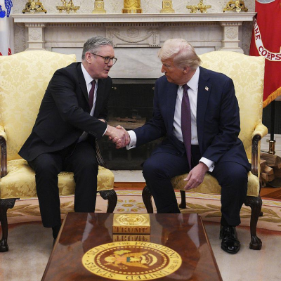 episode Starmer, Trump discuss Ukraine crisis ahead of Zelenskyy's trip to Washington artwork
