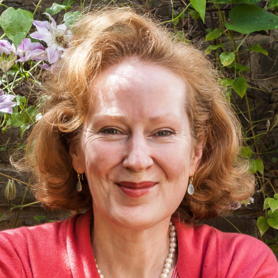episode Philippa Stockley: award-winning journalist; painter, and designer artwork
