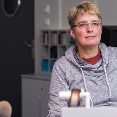 episode Britta Stender - Pastorin und Feuerwehrfrau artwork