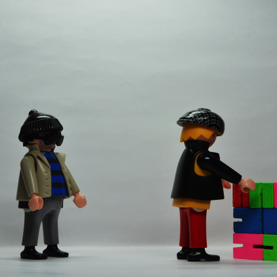 episode Versus Cubebot artwork