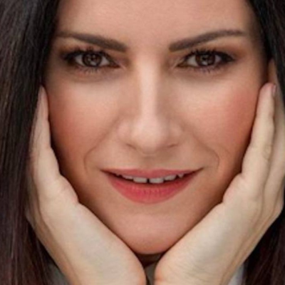 episode Laura Pausini en Noche de Romance artwork