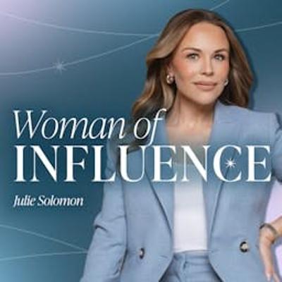 Kansikuva näyttelystä Woman of Influence