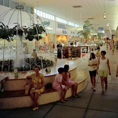 episode Episode 203: Ocala Caverns, Colonial Mall, and Joffrey's Coffee artwork
