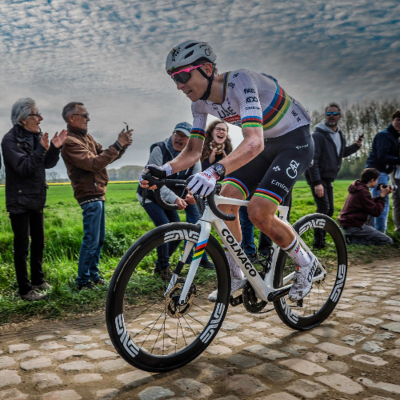episode Nach Roubaix, vor den Ardennen – mit Simon Geschke artwork