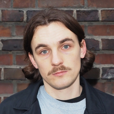 episode Kaleb Erdmann – Erfurt 2002 artwork