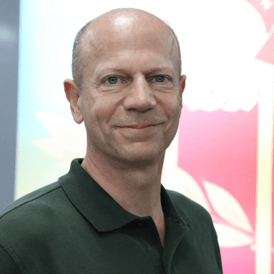 episode Three: Andy Weber on pandemics and nuclear wars artwork