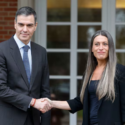 episode De Madrid a Waterloo: dos años de una relación complicada "carpeta a carpeta" artwork