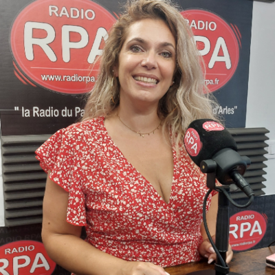episode EN DEVENIR - Céline Taverriti: Premières règles, premiers repères artwork