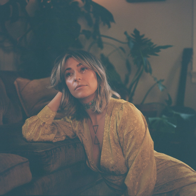 episode Talkin' Music: Lindsay Lou artwork