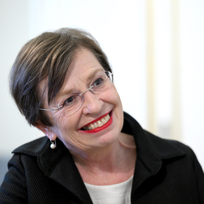 episode Doris Schmidauer - Österreichs First Lady versteht sich als "First Volunteer“ artwork