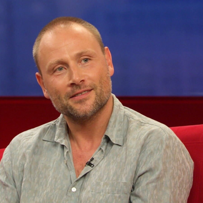 episode Zu sehen in "Die Vorkosterinnen": Schauspieler Max Riemelt artwork