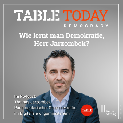 episode Wie lernt man Demokratie, Herr Jarzombek ? artwork