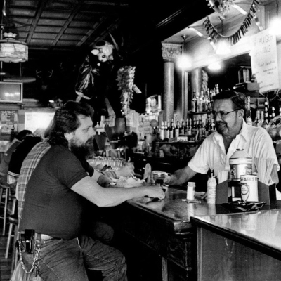 episode What's the oldest bar in Minnesota? artwork