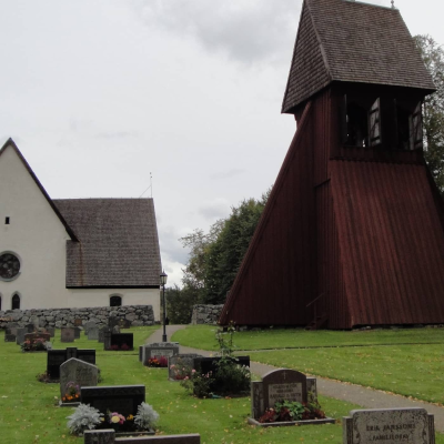 episode Riala kyrka  – kyrka från 1200-talet med stenhimmel artwork