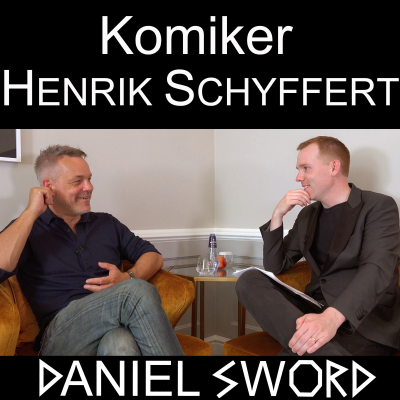 episode HENRIK SCHYFFERT - Ett liv med humor & standup-komik # 11 artwork