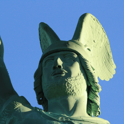 episode Im Land des Hermann - am Hermansdenkmal in Detmold artwork
