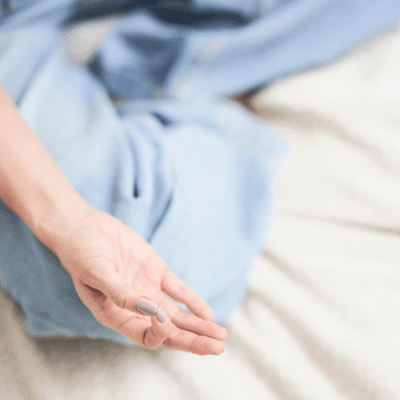 episode Meditación para limpiar tu útero de emociones de baja vibración artwork