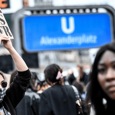 episode Andere Hautfarbe, anderer Name – Sind in Deutschland alle gleich? artwork