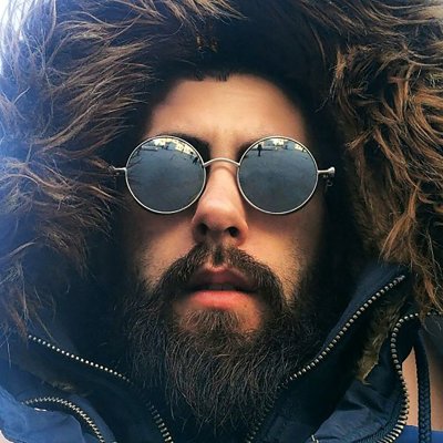 Kansikuva näyttelystä АйТиБорода