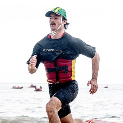 episode OFF-AIR 🔴 NOT FOR MAX - Hot Brodie Needs Your Help artwork