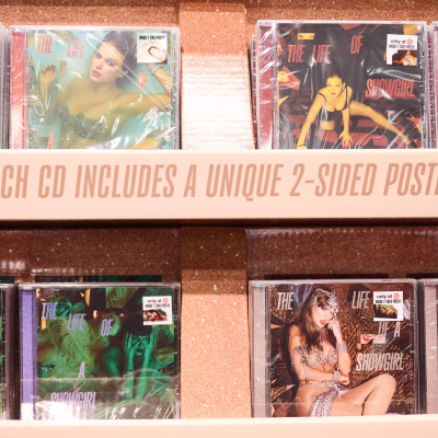 episode Capitalism (Taylor's Version) (25-minute Podcast Version) artwork