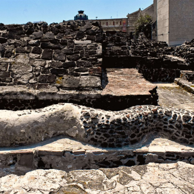episode Mayas y mexicas en la construcción de la civilización mesoamericana (IV): Reyes y dioses. El recinto sagrado de Tenochtitlan artwork