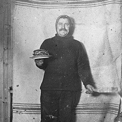 episode S16E7 Adolf Henrik Lindstrøm: Pandekagekokken i Polarhavet artwork