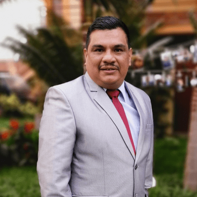Pastor Rolando Martinez Viraval