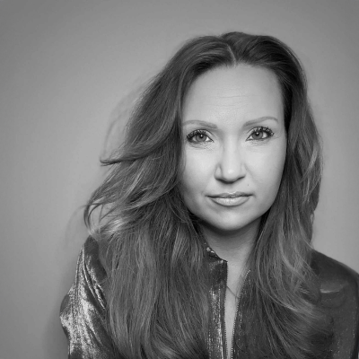 episode Hjemmefra: Forsvarslivet som gnager - Marte Helen forteller artwork