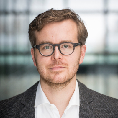 episode Frederik Obermaier talks Panama Papers, global crime & cocktails at Dark Havens artwork