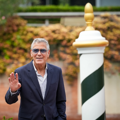 episode 82. Filmfestspiele von Venedig eröffnet: George Clooney mit neuem Film zu Gast artwork