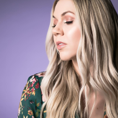 episode Episode 1: A Conversation About Heartbreak with Nashville-Based Singer-Songwriter Lindsey Ray artwork