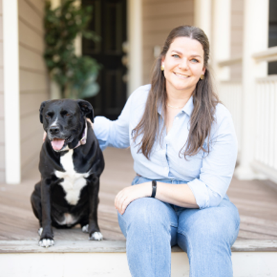 episode Juliana DeWillems: Finding Fulfillment and Avoiding Burnout in Dog Training [Episode 256] artwork