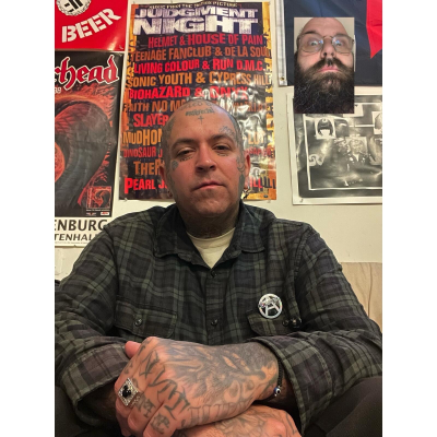 Turned Out A Punk - Episode 380 - Mike Torres (Section H8, Furious Styles, Spitting Teeth)