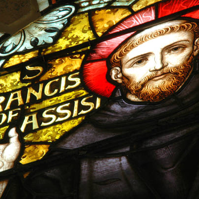 episode São Francisco de Assis: pobreza e igualdade por amor a uma fé e ao próximo artwork