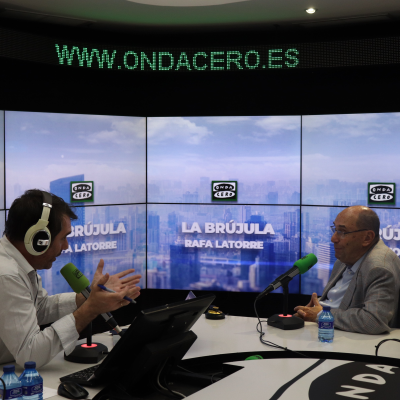 episode Alejo Vidal-Quadra: "VOX nació como una escisión del PP, pero ahora es un partido puramente conservador y muy piramidal" artwork